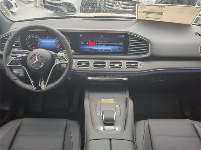 new 2025 Mercedes-Benz GLE 580 car, priced at $93,425