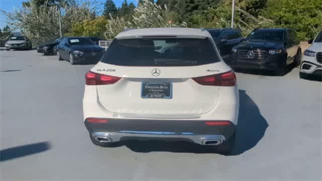 new 2026 Mercedes-Benz GLA 250 car, priced at $46,090