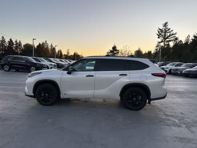 used 2024 Toyota Highlander Hybrid car, priced at $48,723