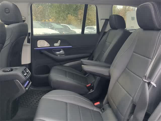 new 2026 Mercedes-Benz GLS 450 car, priced at $92,730