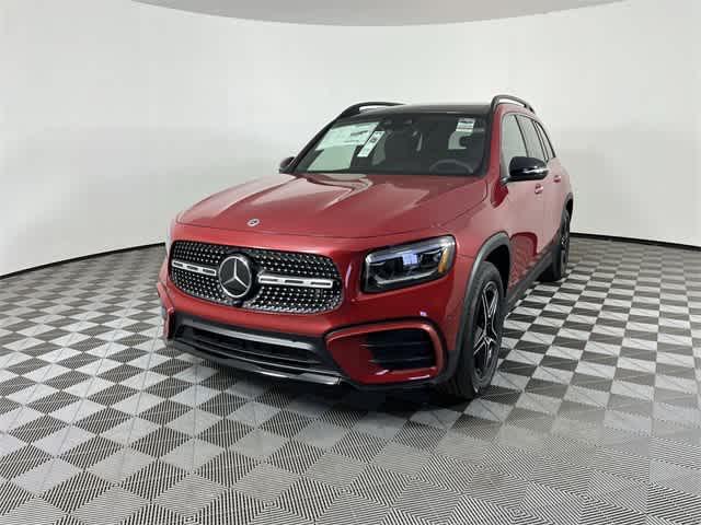 new 2024 Mercedes-Benz GLB 250 car, priced at $56,870