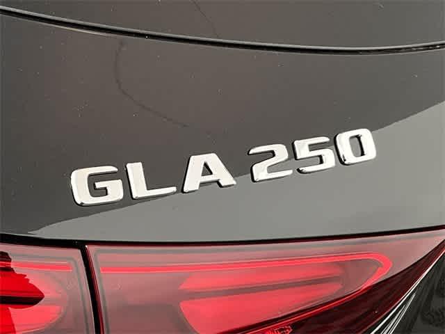 new 2025 Mercedes-Benz GLA 250 car, priced at $50,175