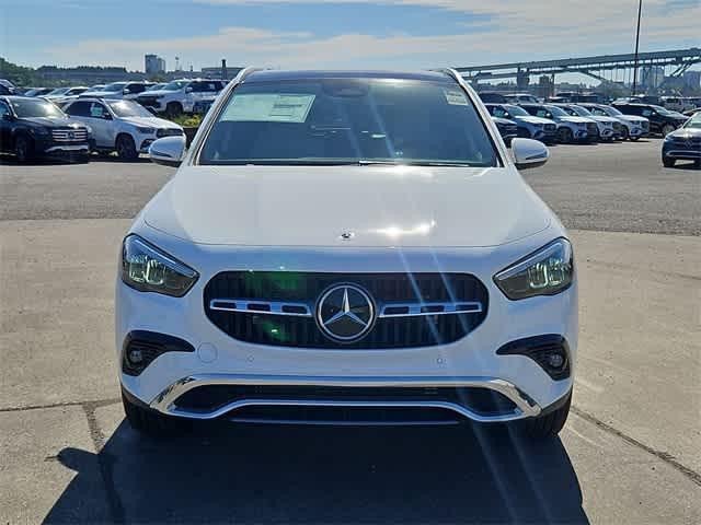 new 2025 Mercedes-Benz GLA 250 car, priced at $47,650
