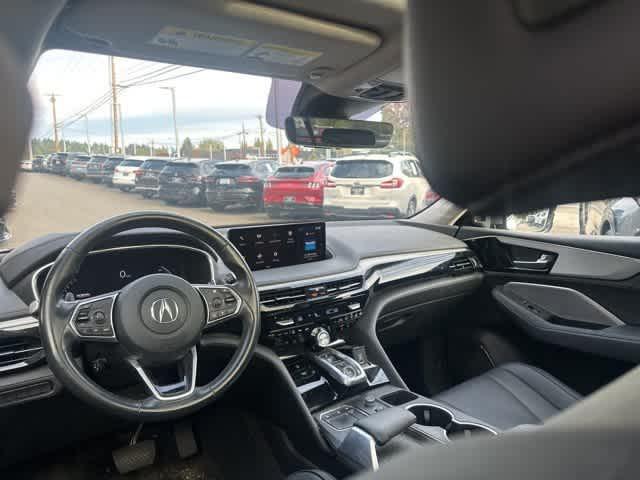 used 2024 Acura MDX car, priced at $35,988