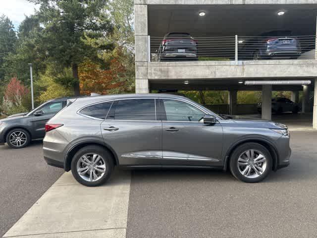 used 2024 Acura MDX car, priced at $35,988