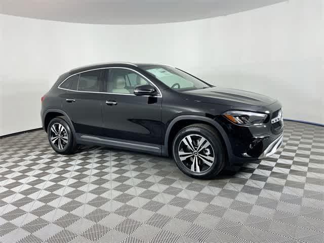 used 2025 Mercedes-Benz GLA 250 car, priced at $43,500