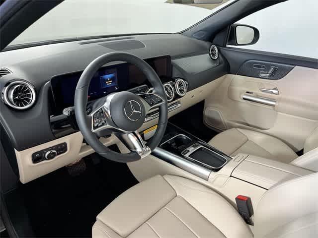 used 2025 Mercedes-Benz GLA 250 car, priced at $43,500