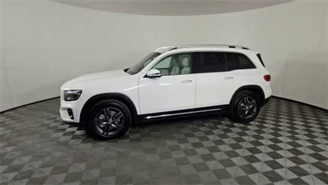 used 2025 Mercedes-Benz GLB 250 car, priced at $44,500