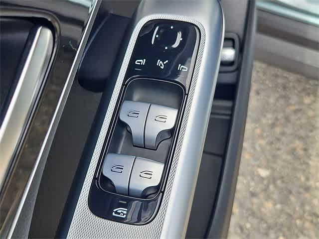 used 2025 Mercedes-Benz GLC 350e car