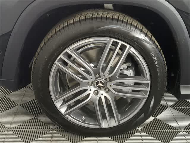new 2026 Mercedes-Benz GLS 450 car, priced at $92,730