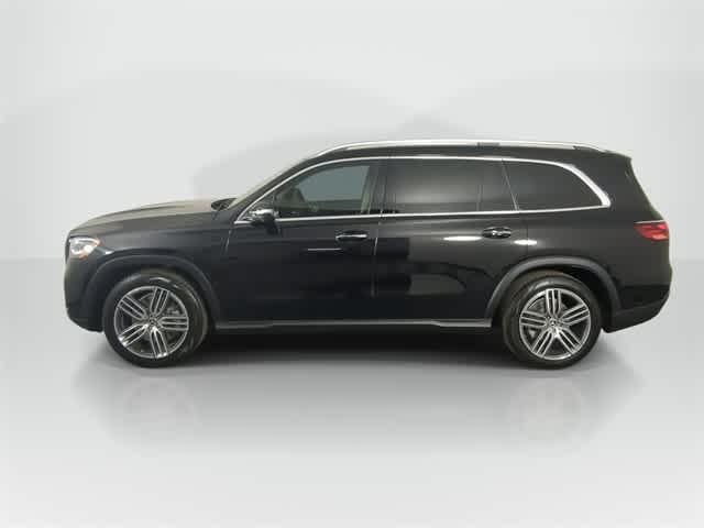 new 2026 Mercedes-Benz GLS 450 car, priced at $92,730