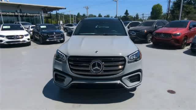 new 2025 Mercedes-Benz GLS 580 car, priced at $122,795