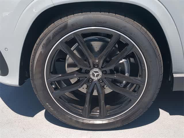 new 2025 Mercedes-Benz GLS 580 car, priced at $122,795