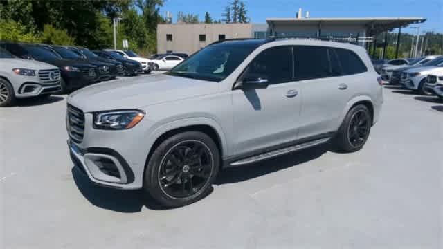 new 2025 Mercedes-Benz GLS 580 car, priced at $122,795
