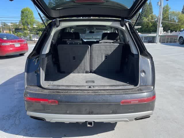 used 2018 Audi Q7 car, priced at $23,029
