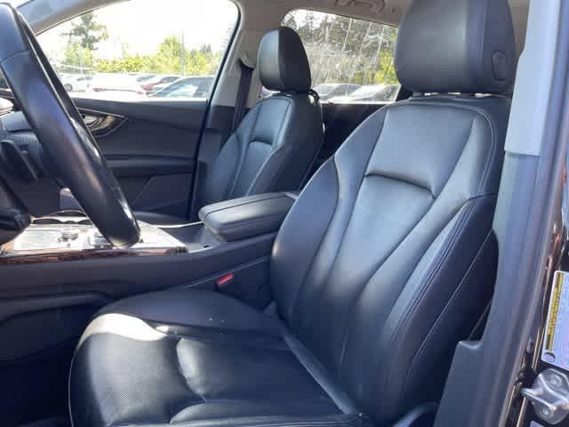 used 2018 Audi Q7 car, priced at $23,029