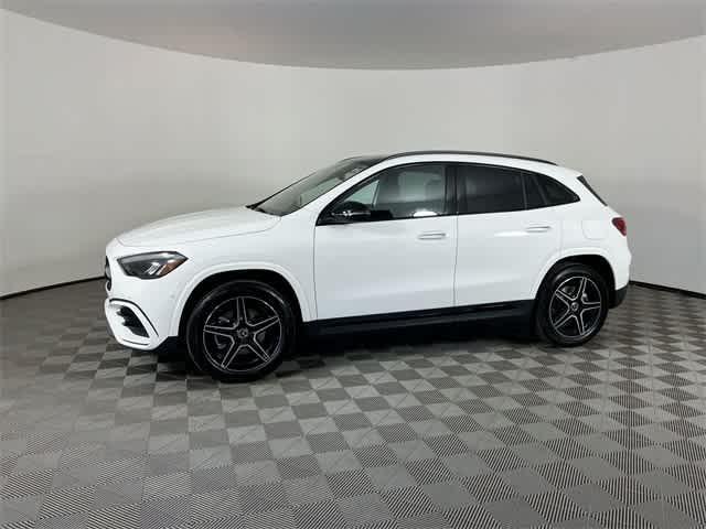 new 2025 Mercedes-Benz GLA 250 car, priced at $52,265