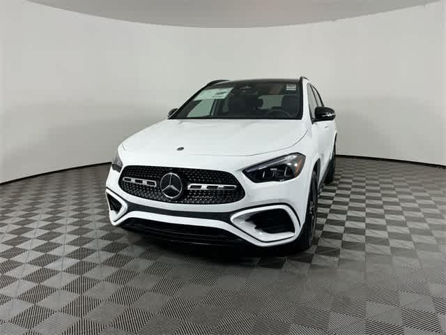 new 2025 Mercedes-Benz GLA 250 car, priced at $52,265