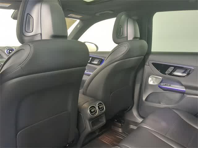 new 2025 Mercedes-Benz GLC 300 car, priced at $56,222