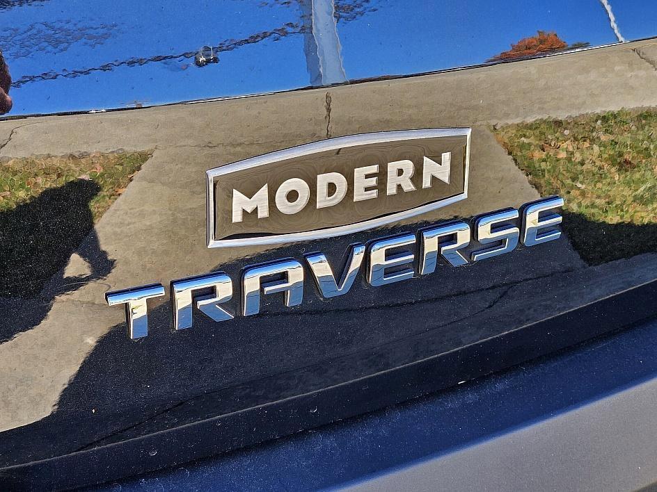 used 2019 Chevrolet Traverse car, priced at $18,421