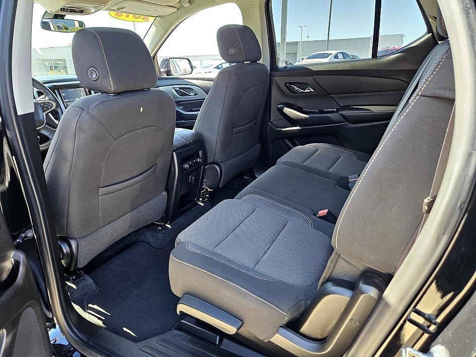 used 2019 Chevrolet Traverse car, priced at $18,421