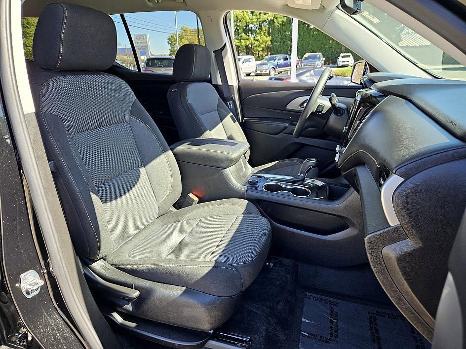 used 2019 Chevrolet Traverse car, priced at $18,421