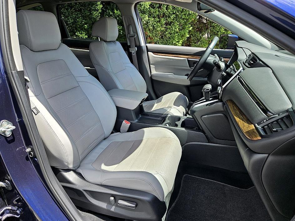 used 2018 Honda CR-V car, priced at $24,807