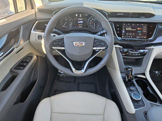 used 2024 Cadillac XT6 car, priced at $47,594