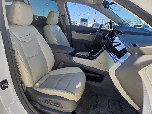 used 2024 Cadillac XT6 car, priced at $47,594