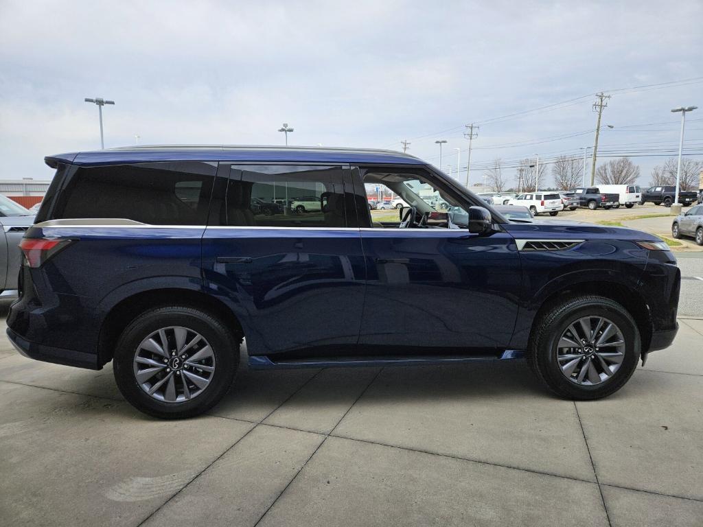 new 2025 INFINITI QX80 car, priced at $85,352