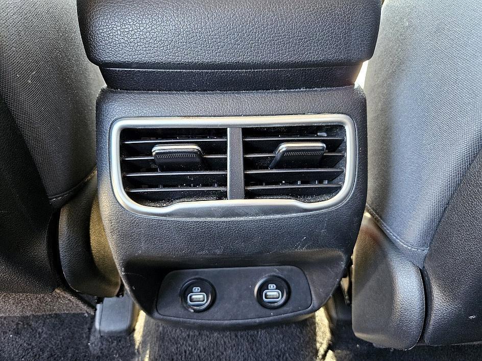 used 2023 Hyundai Santa Fe car, priced at $21,652