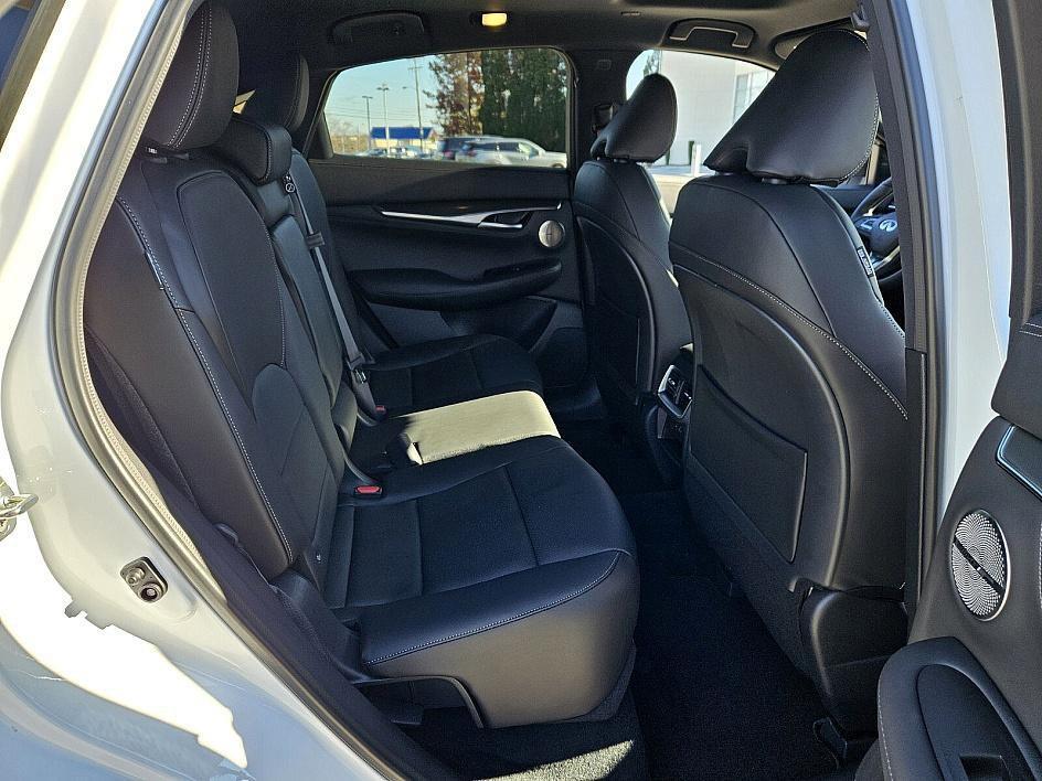new 2025 INFINITI QX55 car, priced at $56,192