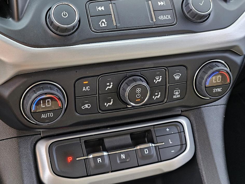 used 2023 GMC Acadia car, priced at $26,900