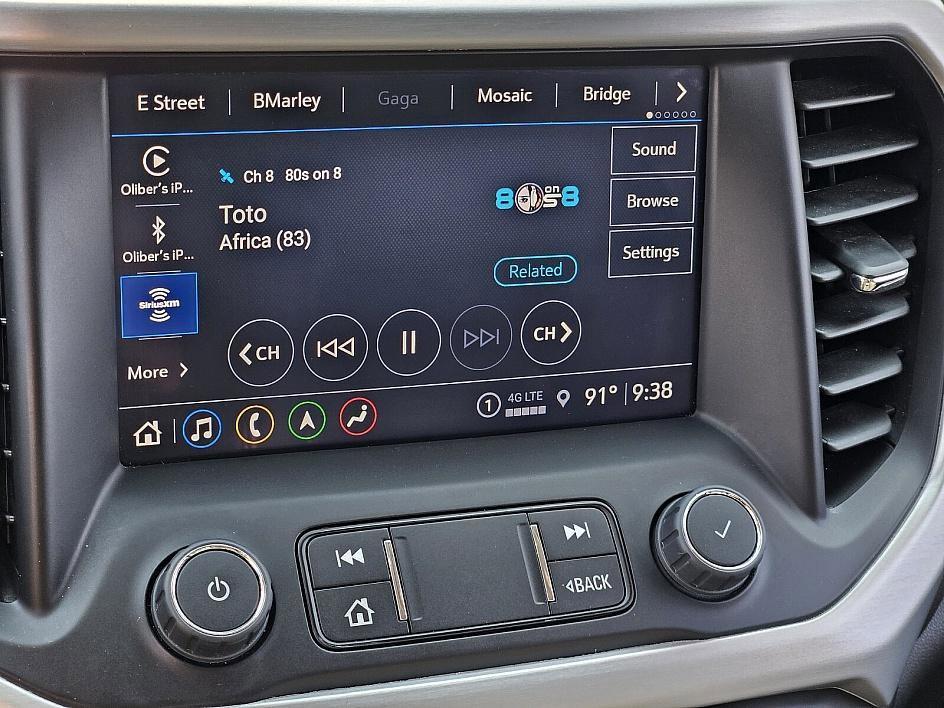 used 2023 GMC Acadia car, priced at $26,900