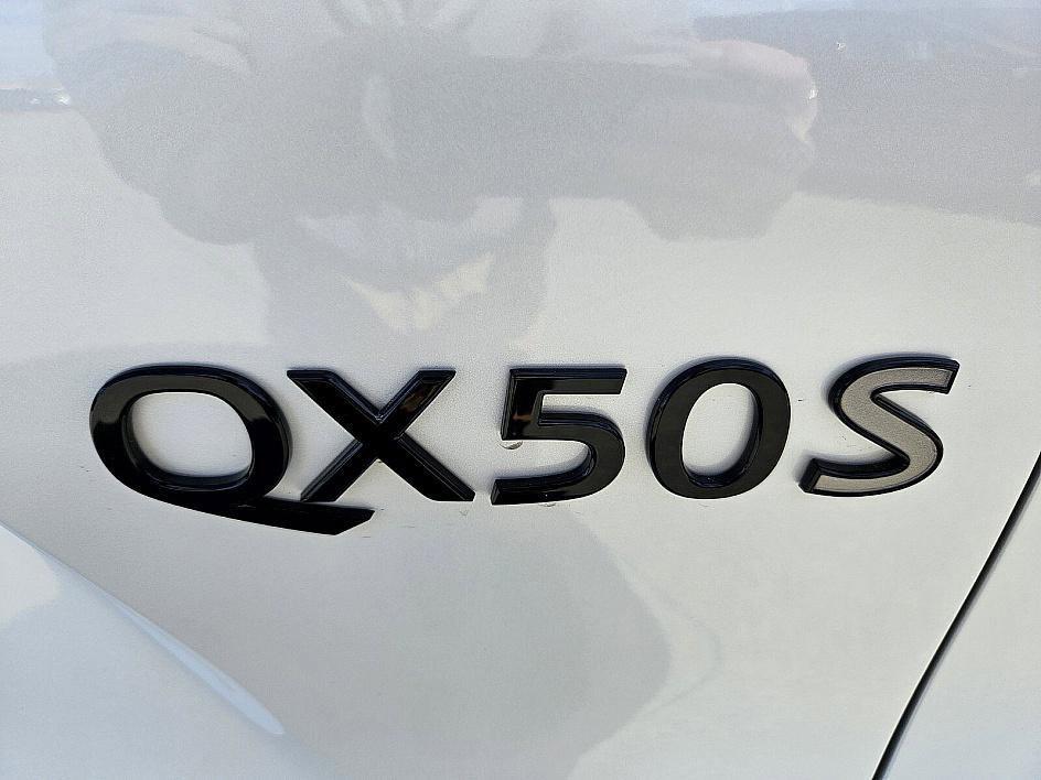 new 2025 INFINITI QX50 car, priced at $52,947