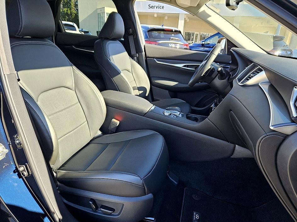 new 2025 INFINITI QX50 car, priced at $46,482