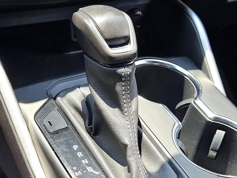 used 2022 Toyota Highlander car, priced at $35,500