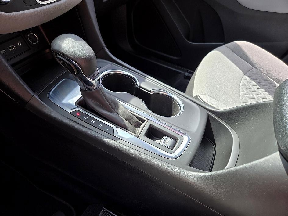 used 2022 Chevrolet Equinox car, priced at $18,230