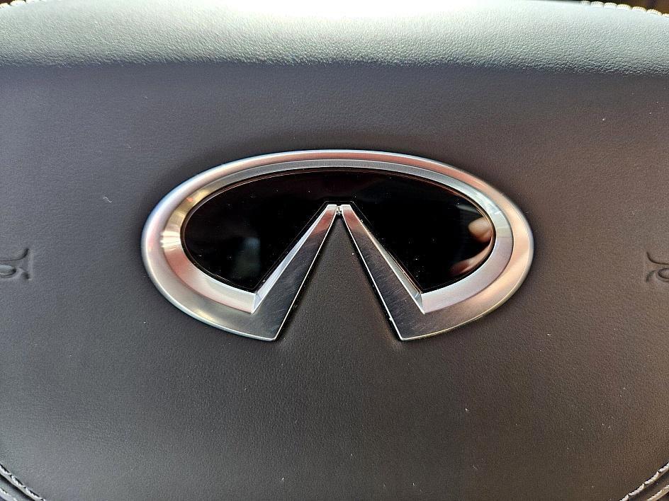 new 2025 INFINITI QX80 car, priced at $100,057