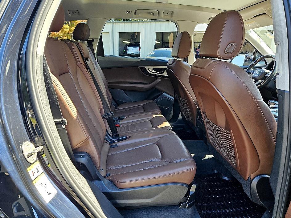used 2017 Audi Q7 car, priced at $14,400