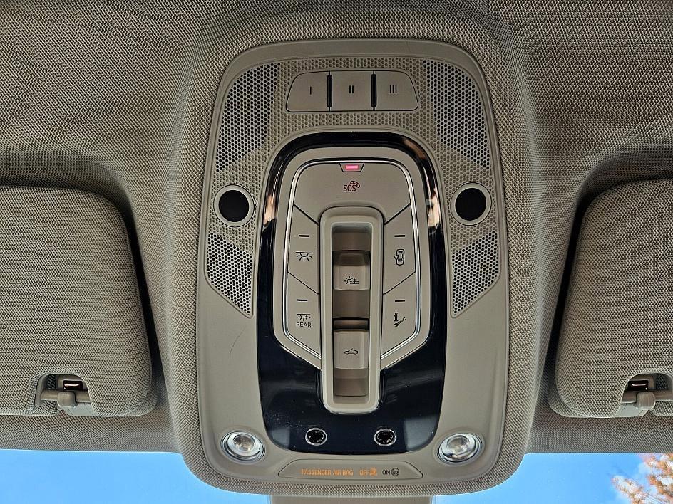 used 2017 Audi Q7 car, priced at $14,400