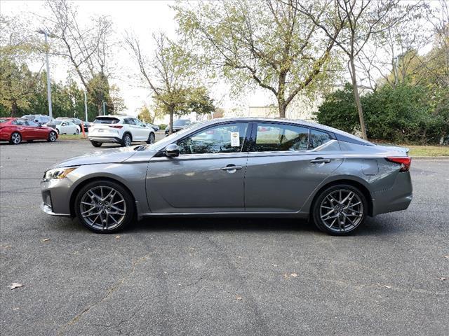 used 2023 Nissan Altima car, priced at $25,594