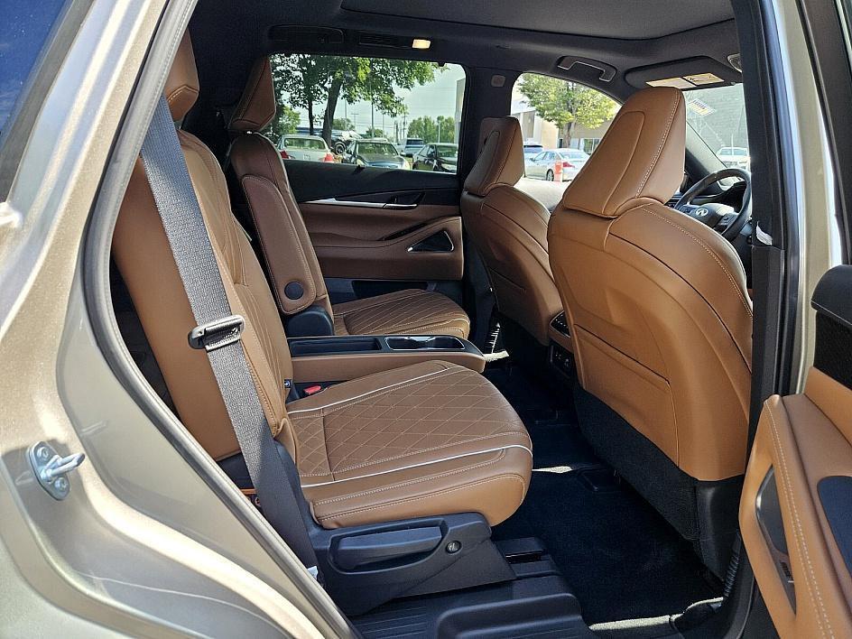 used 2025 INFINITI QX60 car, priced at $51,984