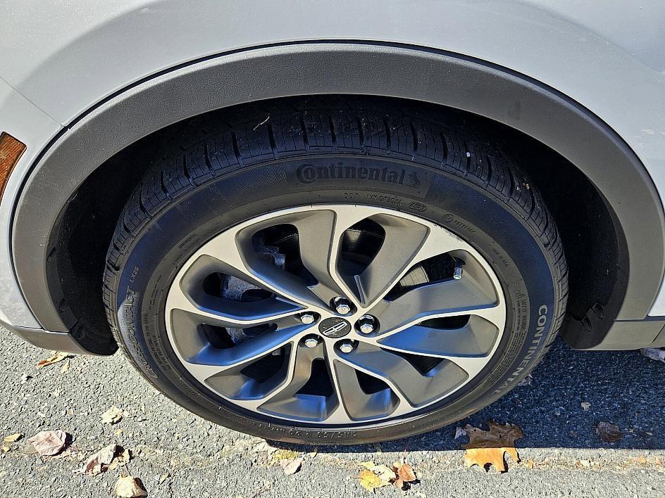 used 2022 Lincoln Nautilus car, priced at $32,879