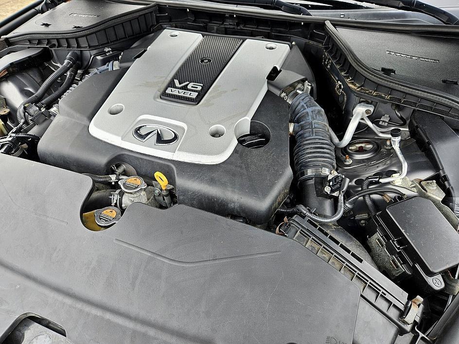 used 2015 INFINITI Q50 car, priced at $16,501
