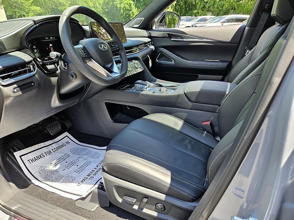 new 2025 INFINITI QX60 car, priced at $62,980