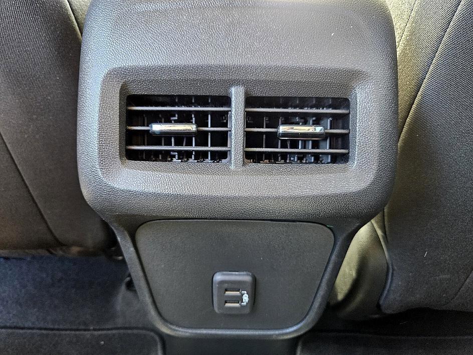 used 2023 Chevrolet Equinox car, priced at $19,681