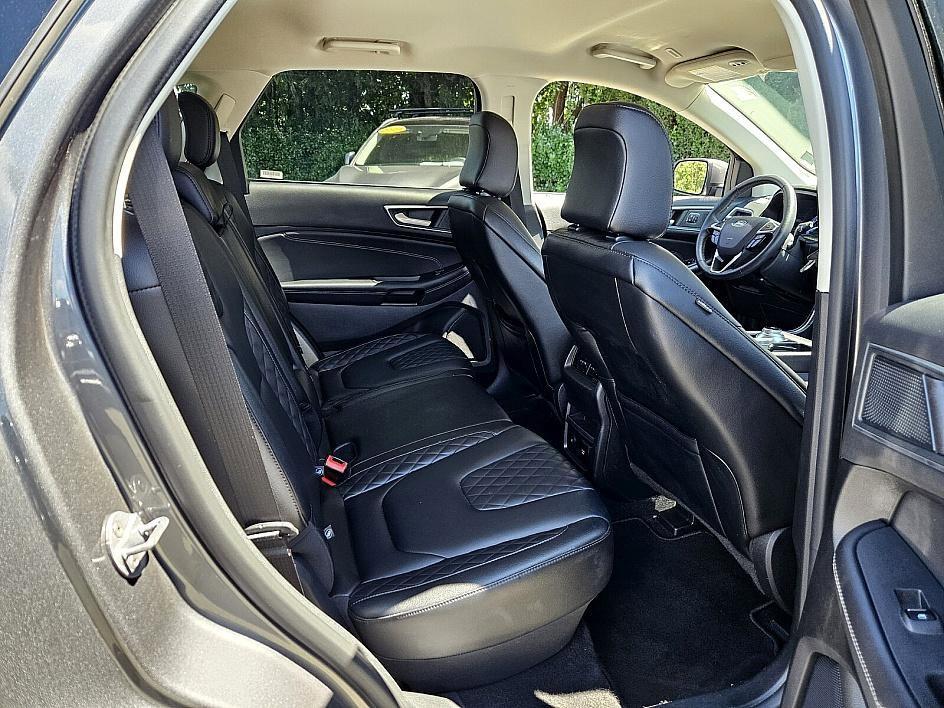used 2024 Ford Edge car, priced at $24,994