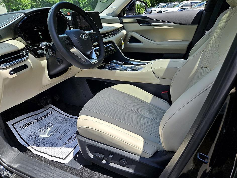 new 2025 INFINITI QX60 car, priced at $62,200