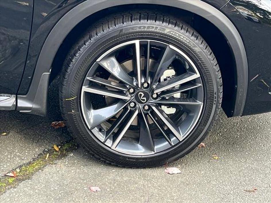 new 2025 INFINITI QX55 car, priced at $50,197